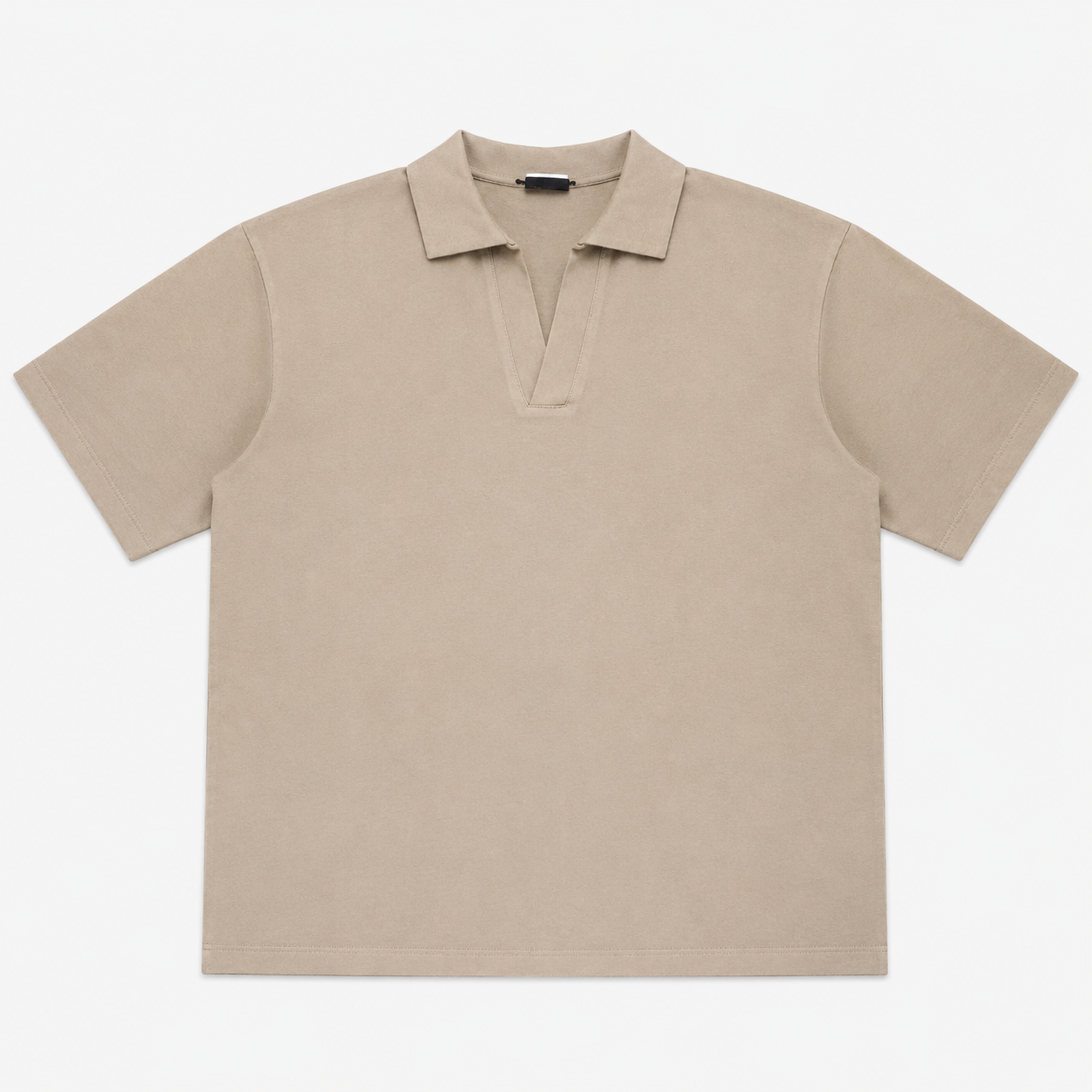 Polo Oversize Beige Cuello Abierto Lefties